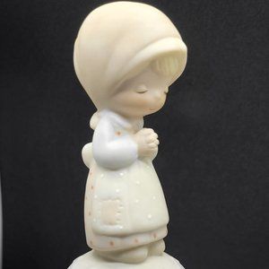 1980 Precious moments - Prayer Changes Things Bell-E-210